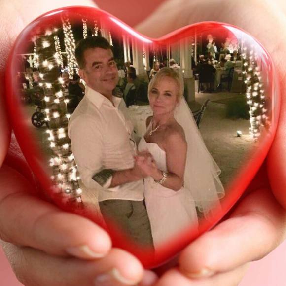 Meet your Posher, Jennifer - Picture 1 of 1